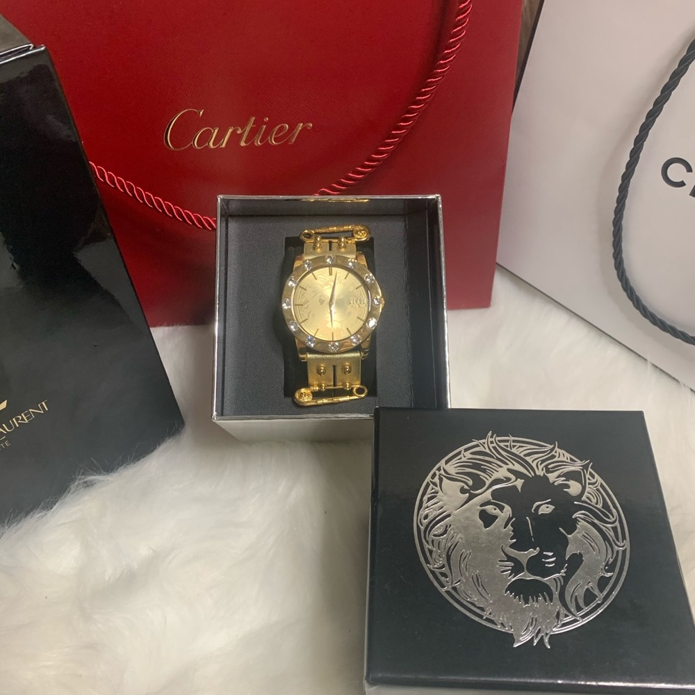 Versace Safety Pin Watch 🖤